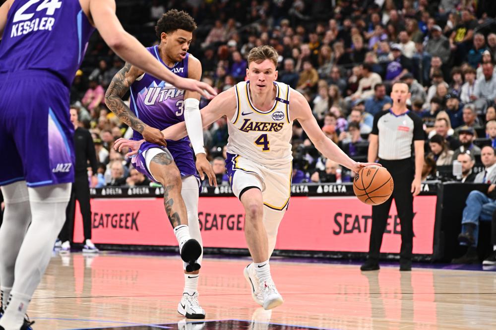 养深受赞誉 养深受赞誉