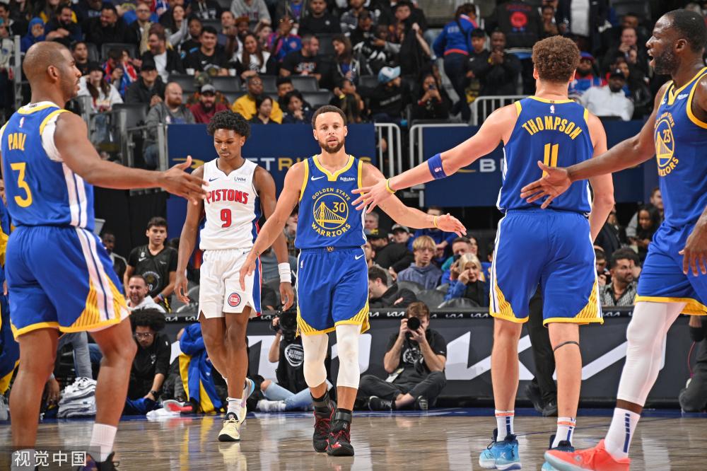 复杂而充满 复杂而充满